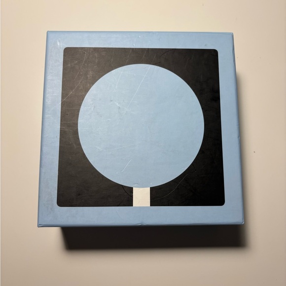 NWT Urban Outfitters Yew Yew Half-Circle Ashtray - Picture 2 of 12